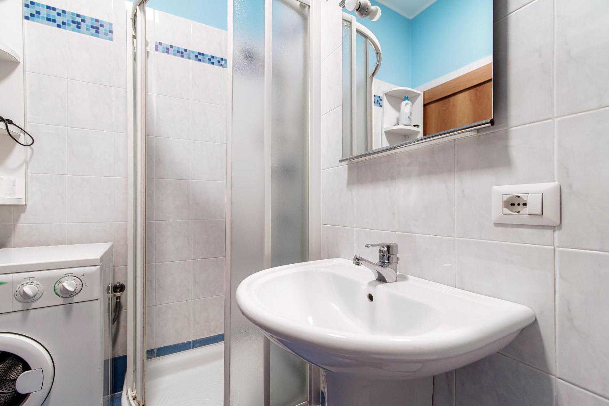 Апартаменты Bellavista Flat - The House Of Travelers Комо Экстерьер фото