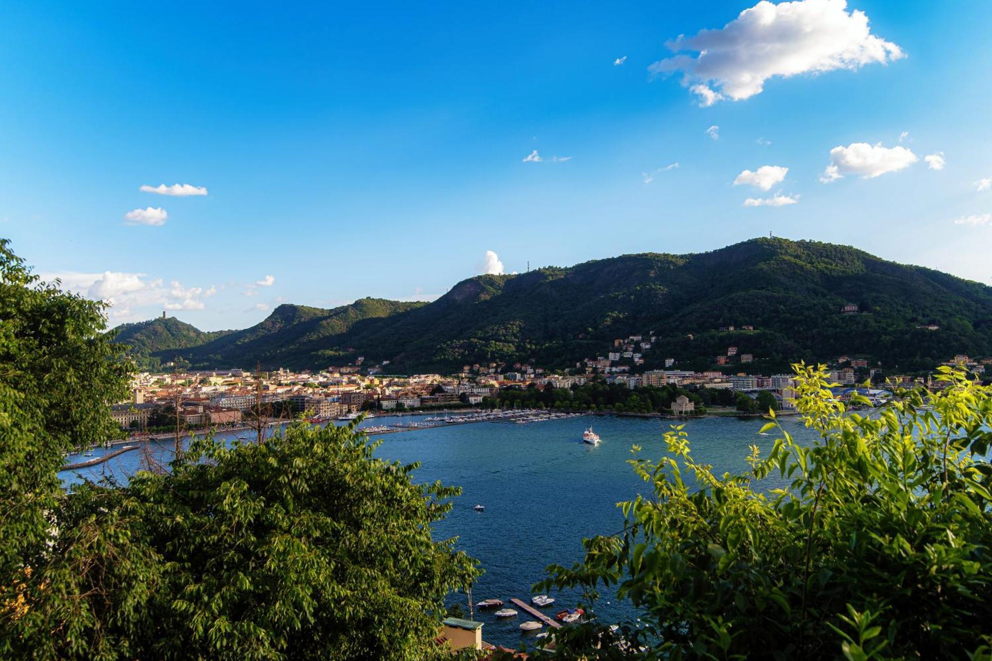 Апартаменты Bellavista Flat - The House Of Travelers Комо Экстерьер фото