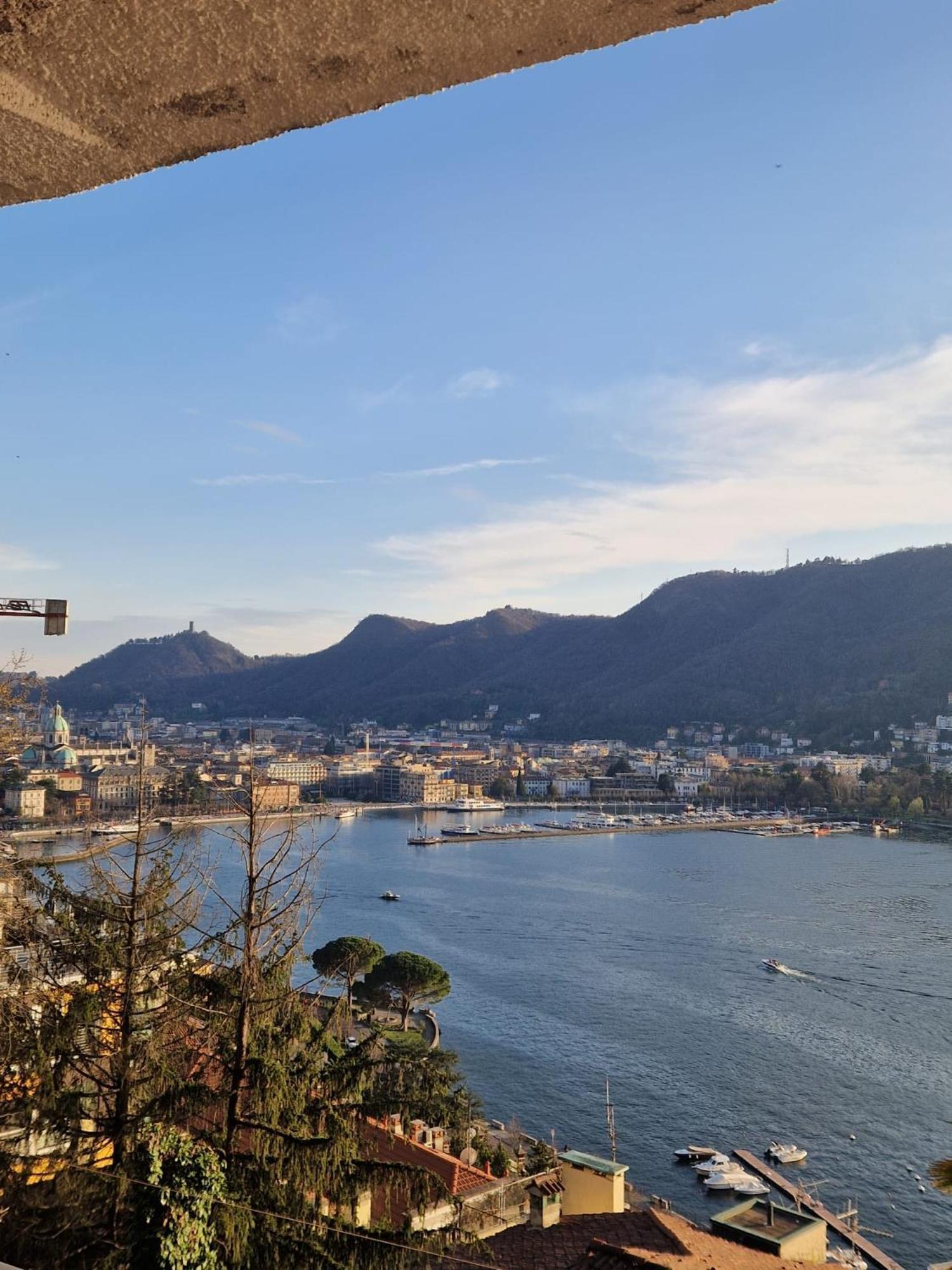 Апартаменты Bellavista Flat - The House Of Travelers Комо Экстерьер фото